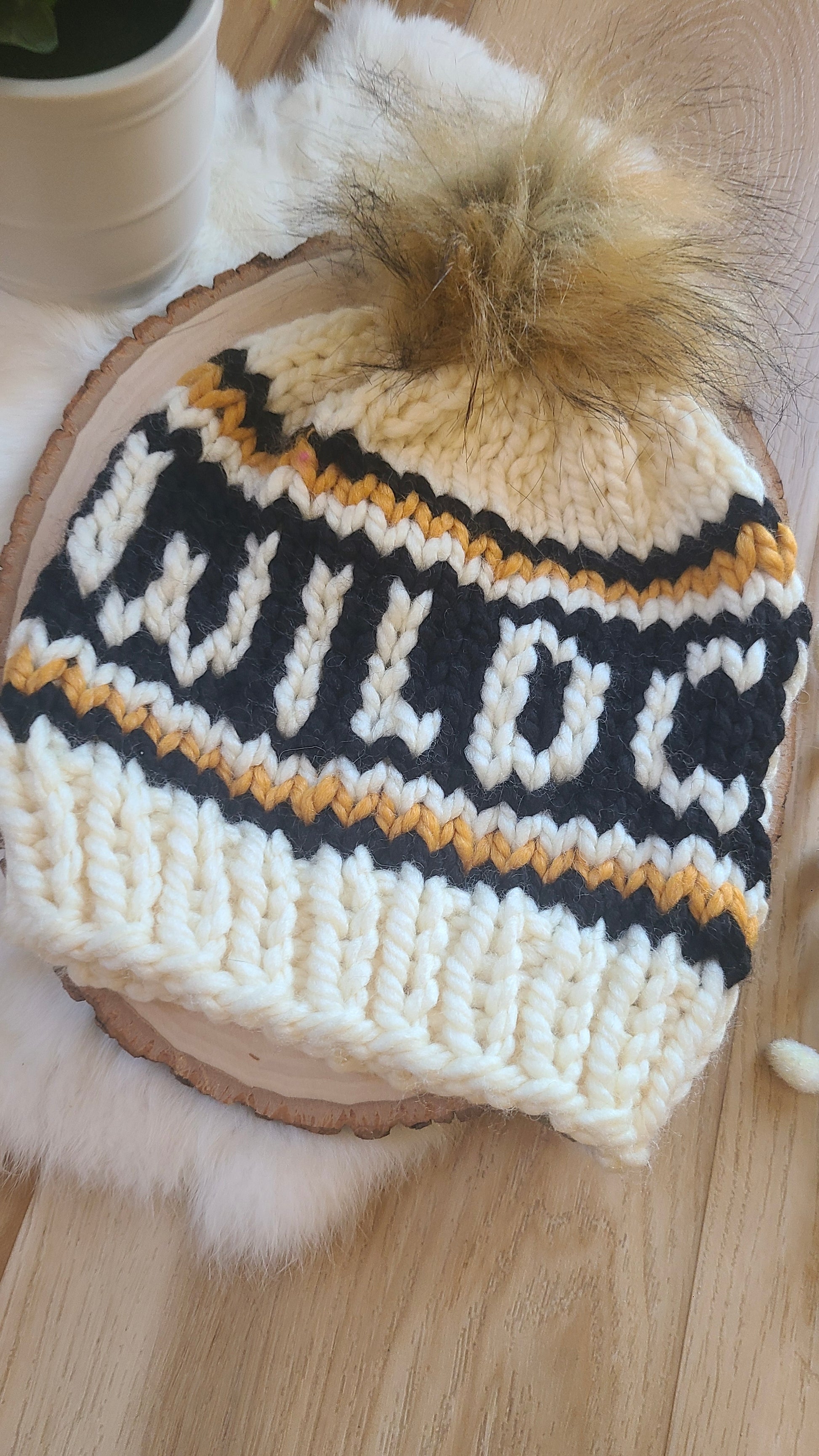 Waunakee Wildcats Knit Hat