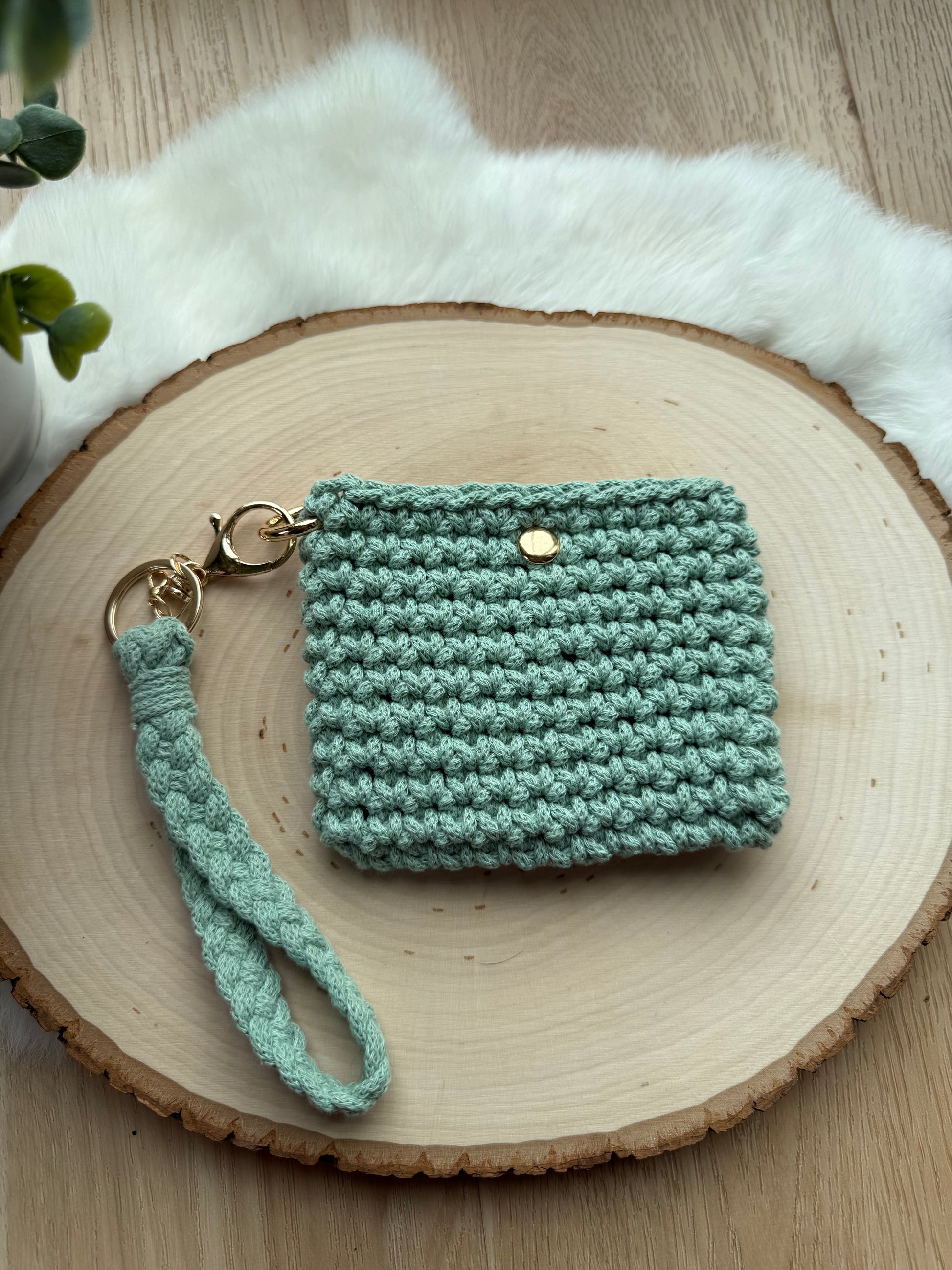 Crochet wallet