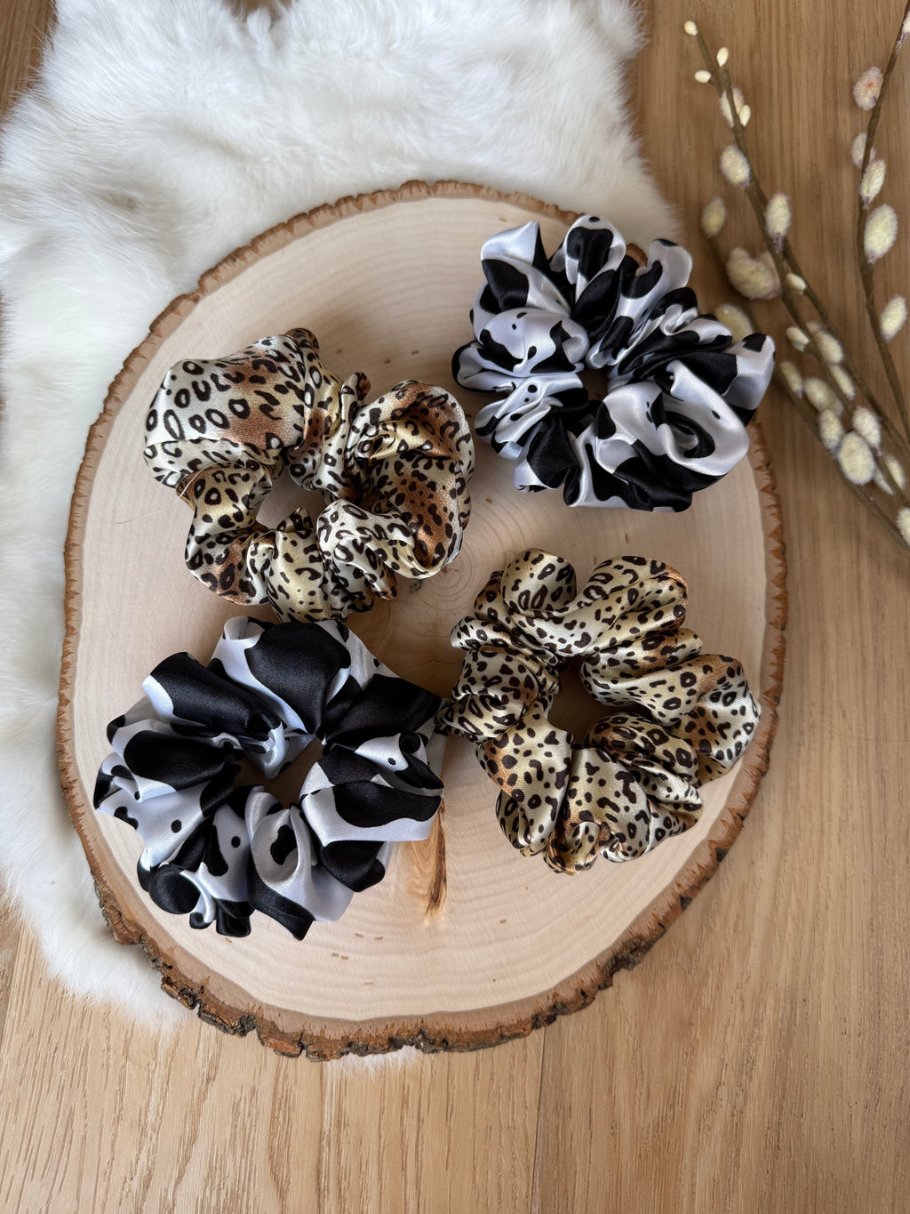 Satin scrunchie - prints (medium size)