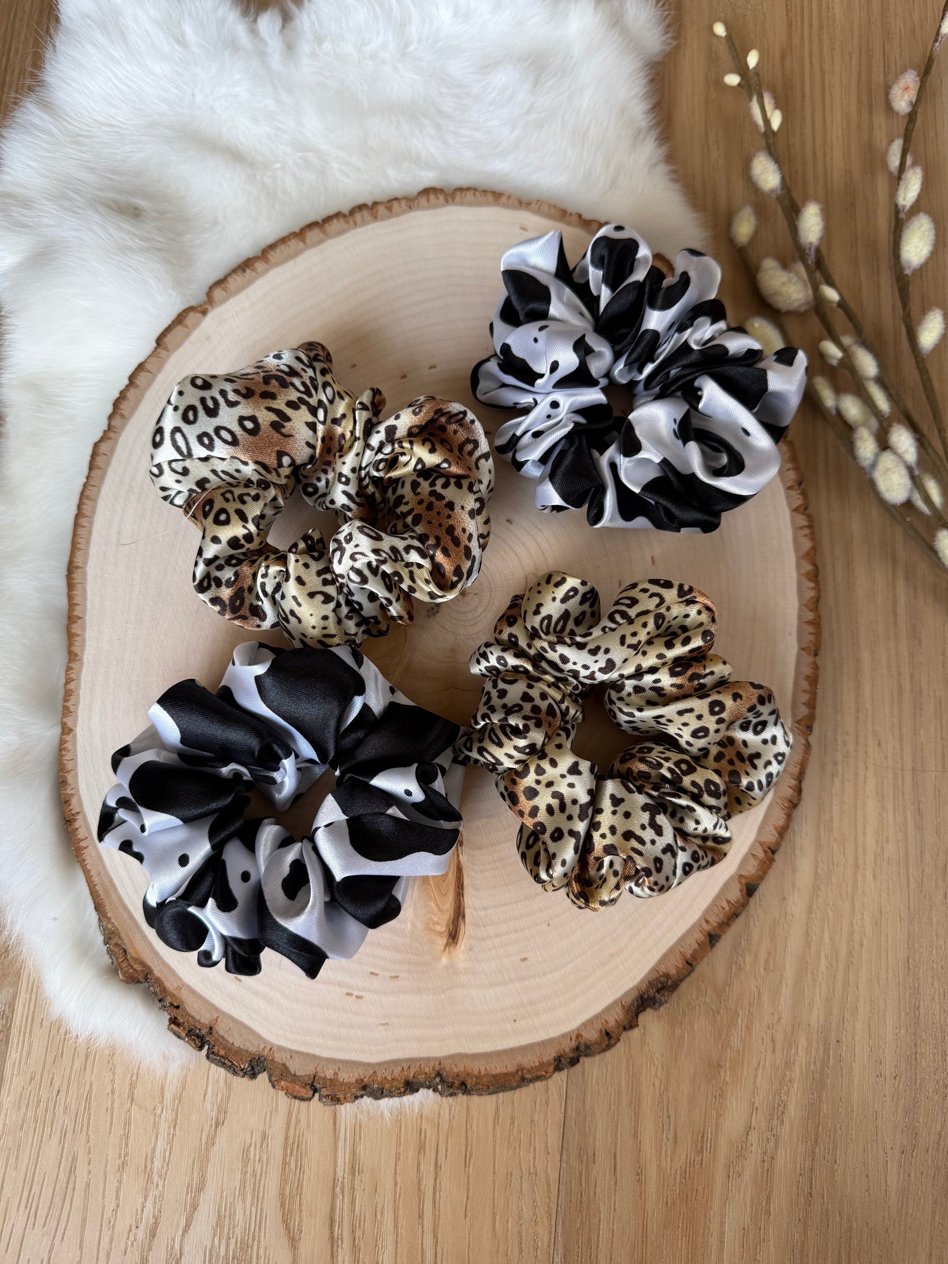 Satin scrunchie - prints (medium size)