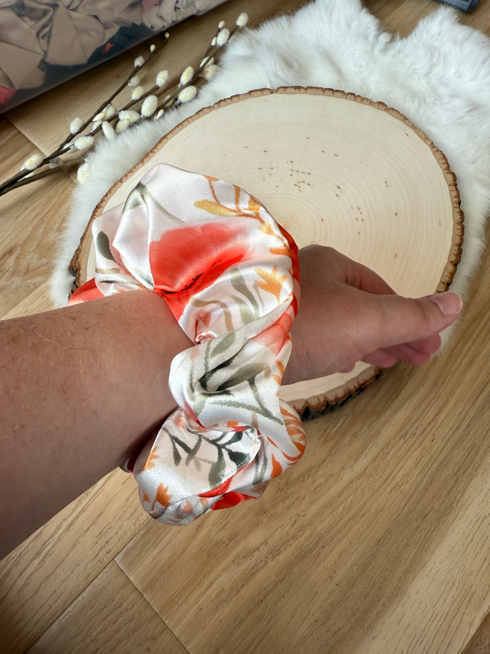 XL Satin scrunchies - prints