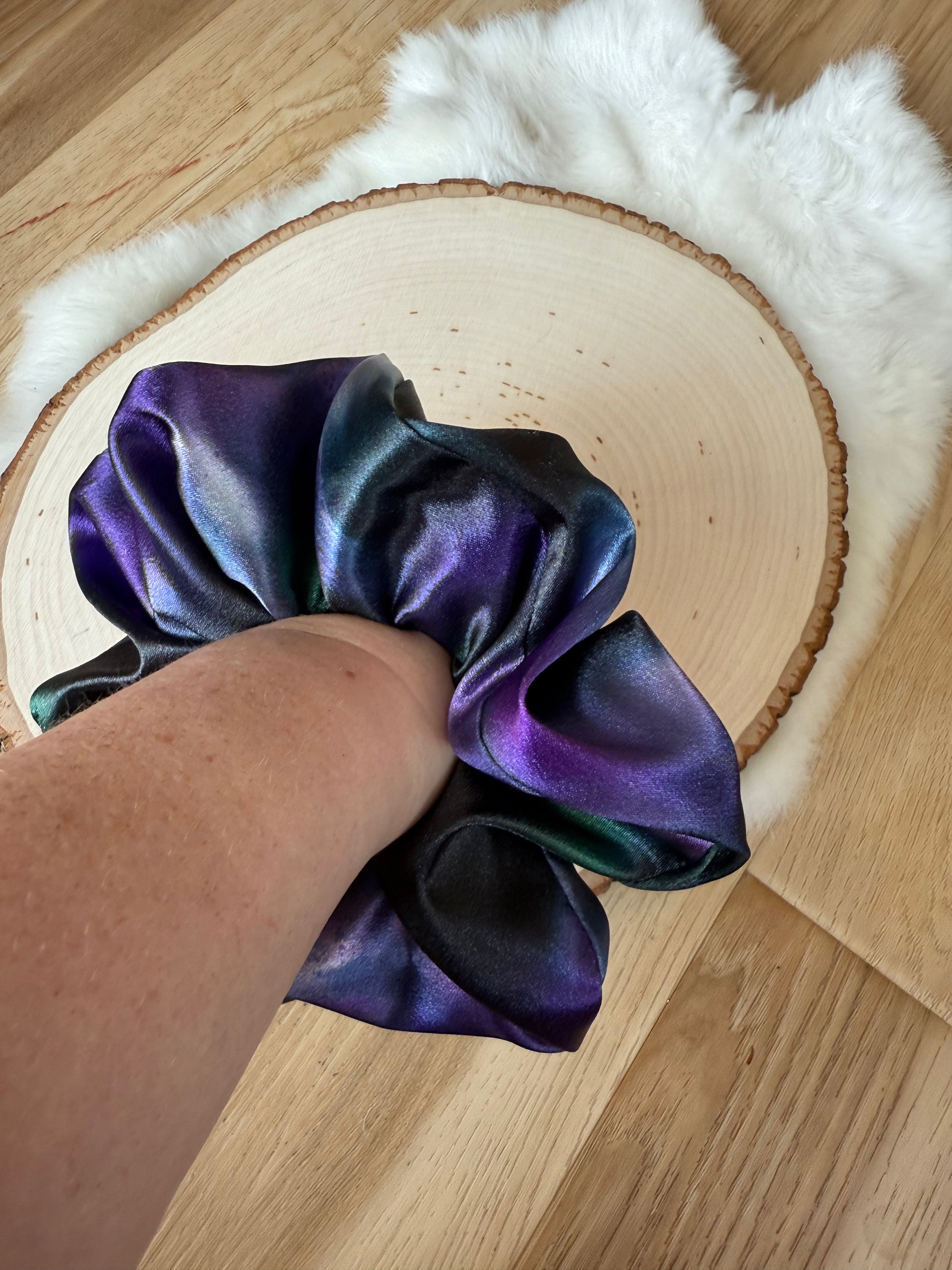 XL Satin scrunchies - prints