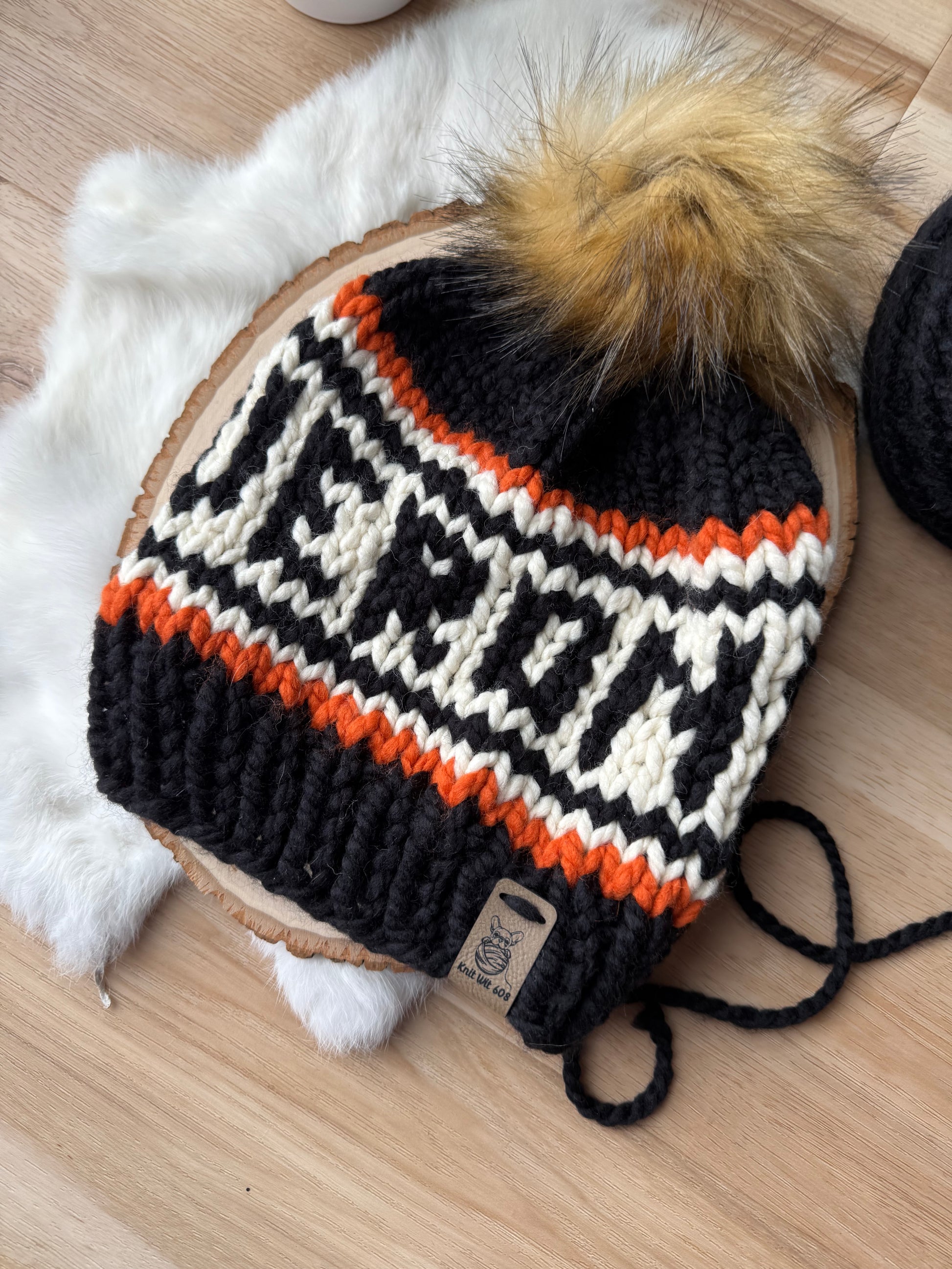 Verona Knit Hat - Black