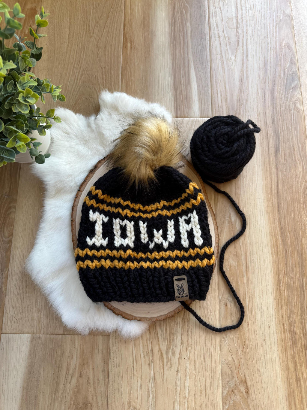 Iowa winter hat, black and yellow knit hat, Iowa Hawkeye color hat