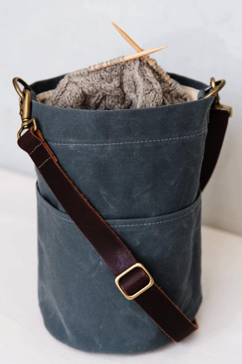 Project tote, knitting bag, knitting organizer crochet bag, craft tote bucket bag