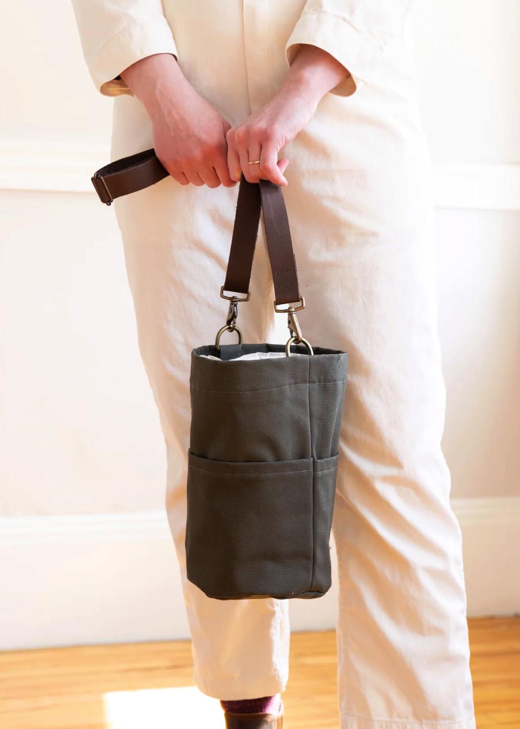 Project tote, knitting bag, knitting organizer crochet bag, craft tote bucket bag