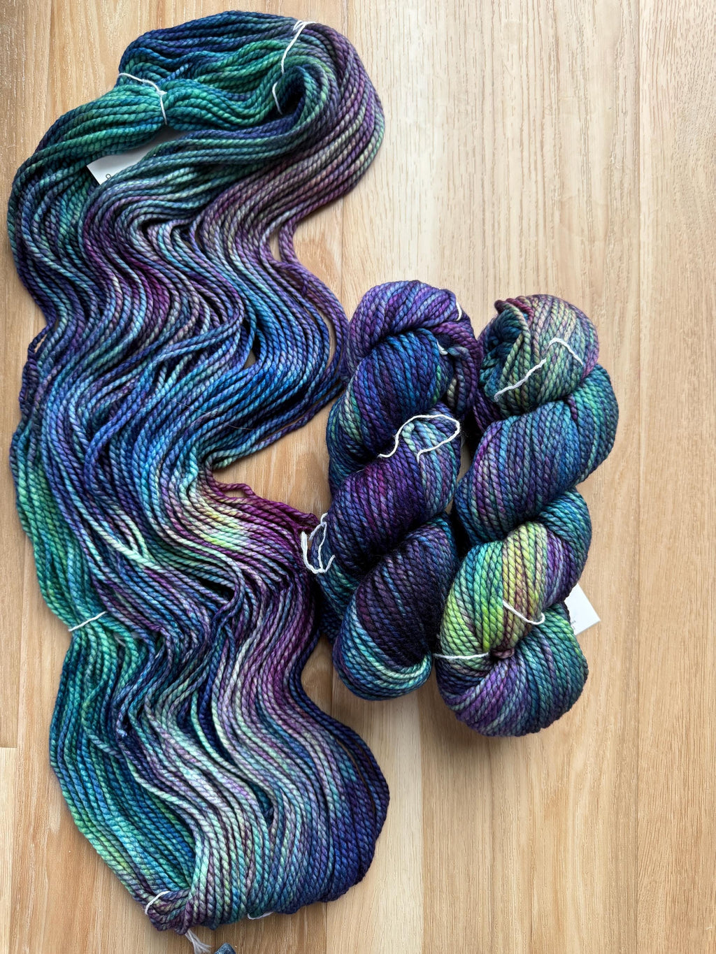 Malabrigo Vientos Indonesia merino wool hand dyed yarn - color Indonesia