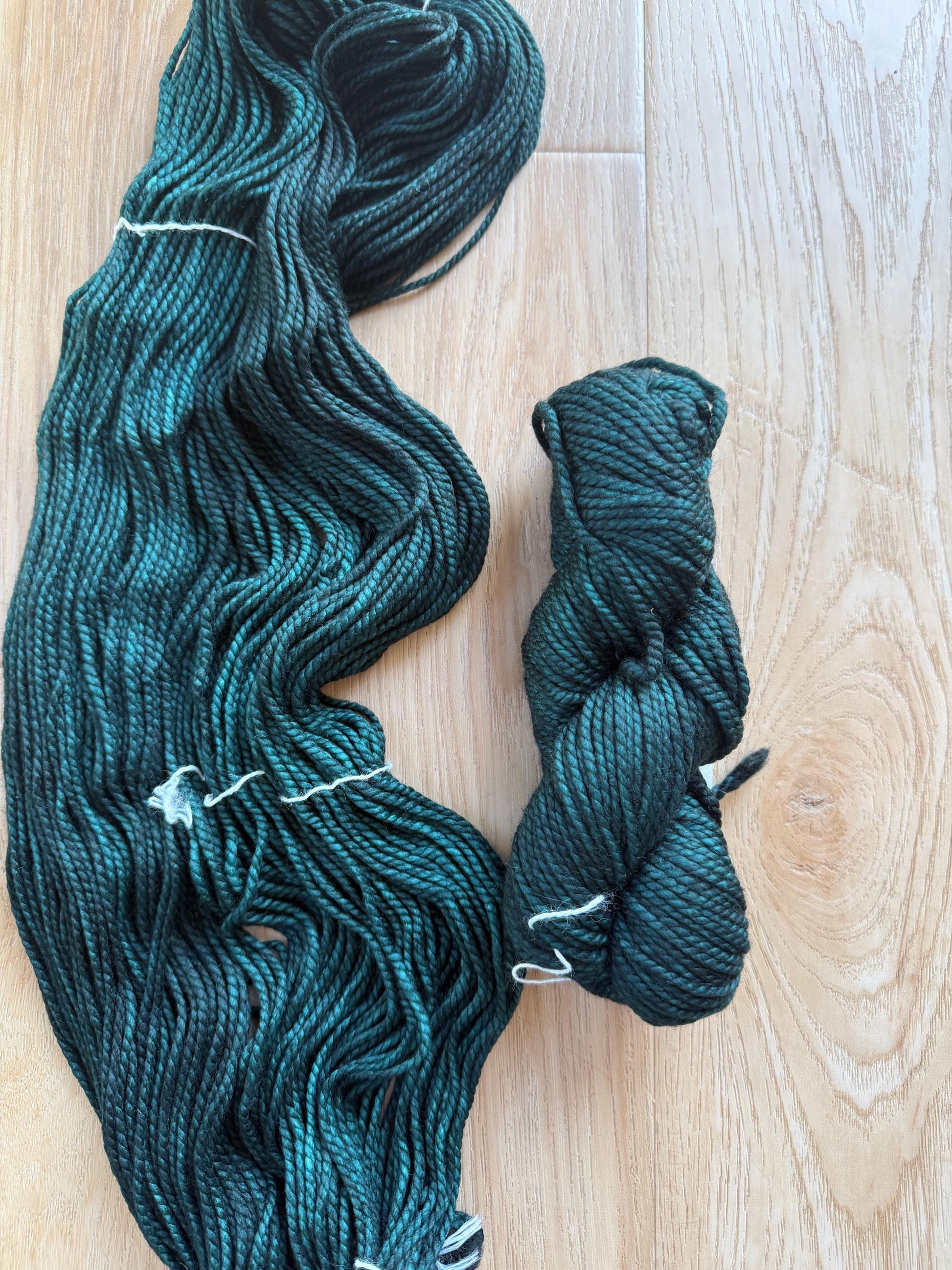Malabrigo Vientos Green Yarn Forest– Bulky Weight Superwash Merino Wool, Hand Dyed Chunky Yarn, Soft 2 Ply Yarn for Knitting & Crochet