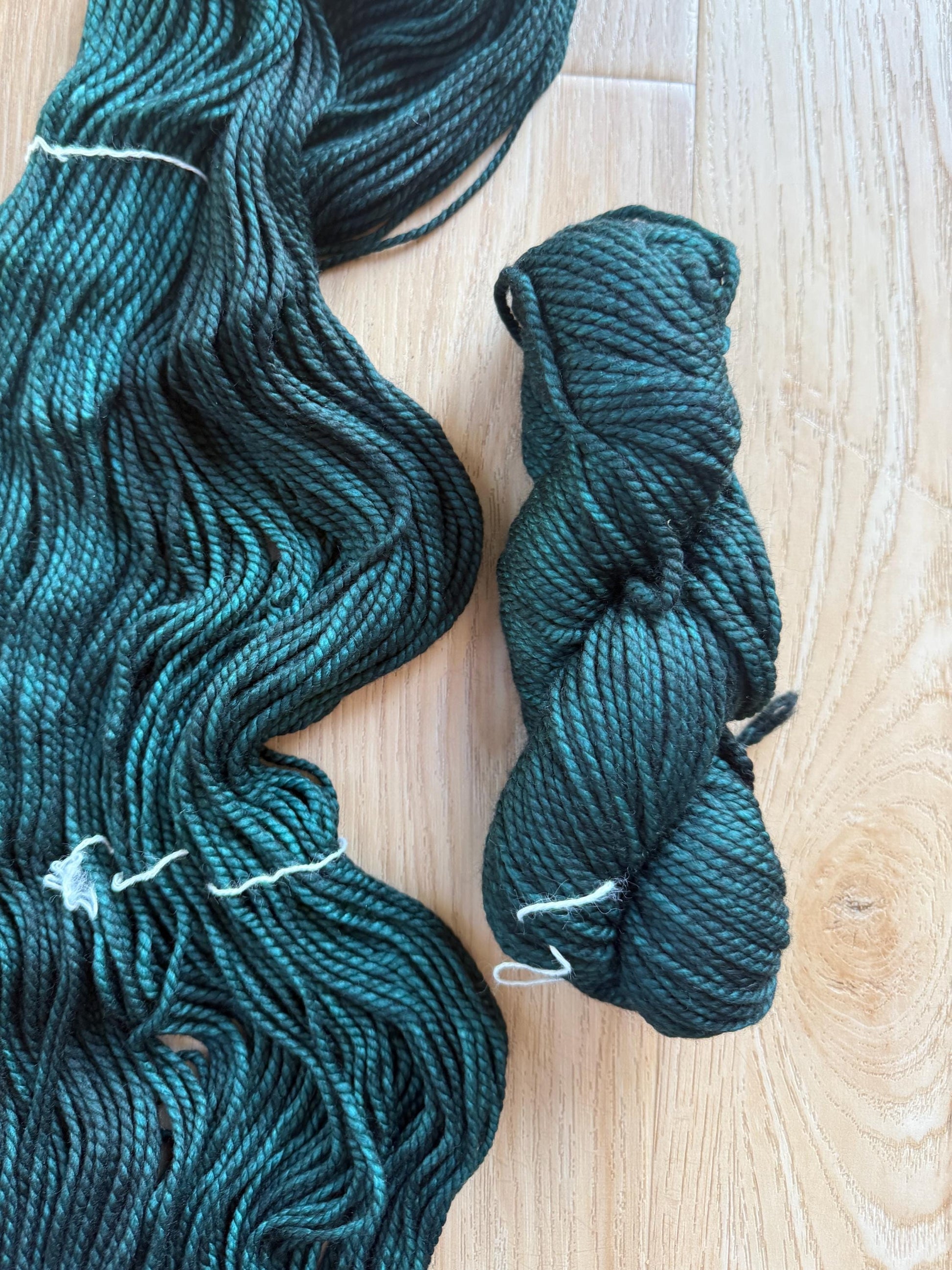 Malabrigo Vientos Green Yarn Forest– Bulky Weight Superwash Merino Wool, Hand Dyed Chunky Yarn, Soft 2 Ply Yarn for Knitting & Crochet