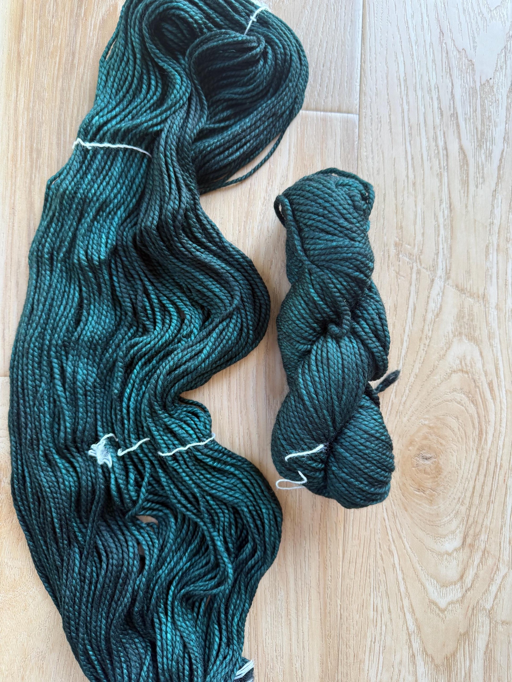 Malabrigo Vientos Green Yarn Forest– Bulky Weight Superwash Merino Wool, Hand Dyed Chunky Yarn, Soft 2 Ply Yarn for Knitting & Crochet