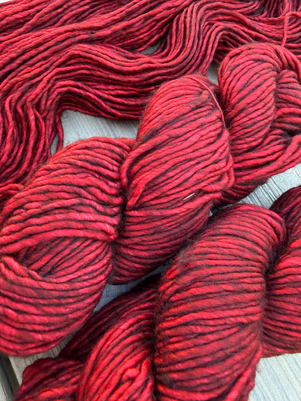 Malabrigo Mecha Cereza Red Yarn – Bulky Weight Superwash Merino Wool, Hand Dyed Soft Single-Ply Yarn, size 5 yearn