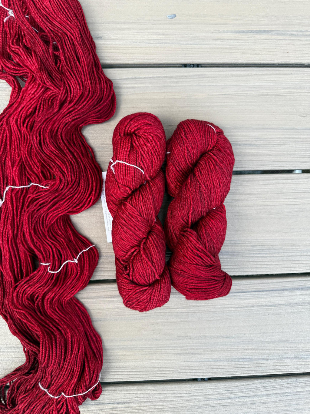 Malabrigo Rios Red Yarn - Cereza colorway– Worsted Weight Superwash Merino Wool, Hand Dyed Soft Yarn