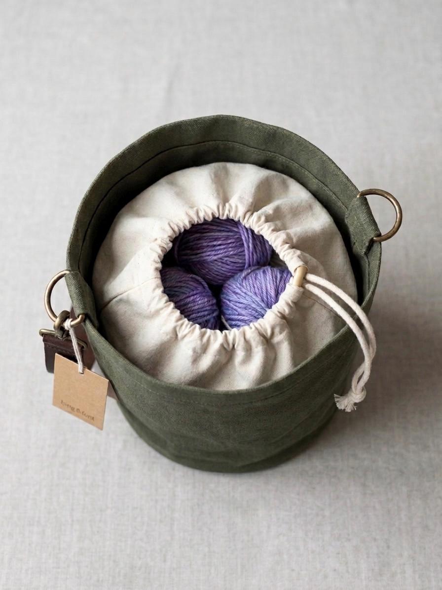 Knitting Project bag w pockets (medium), customized knitting project bag, craft supply/tool PLUS handmade stitch marker