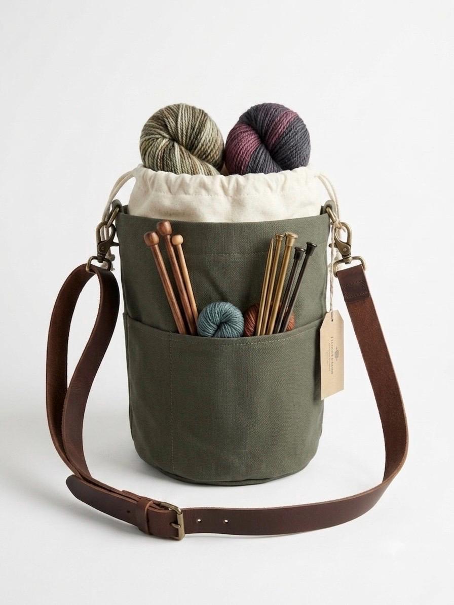 Knitting Project bag w pockets (medium), customized knitting project bag, craft supply/tool PLUS handmade stitch marker
