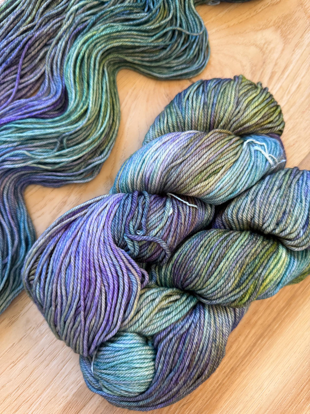 Malabrigo Rios Yarn Indiecita blue green yarn