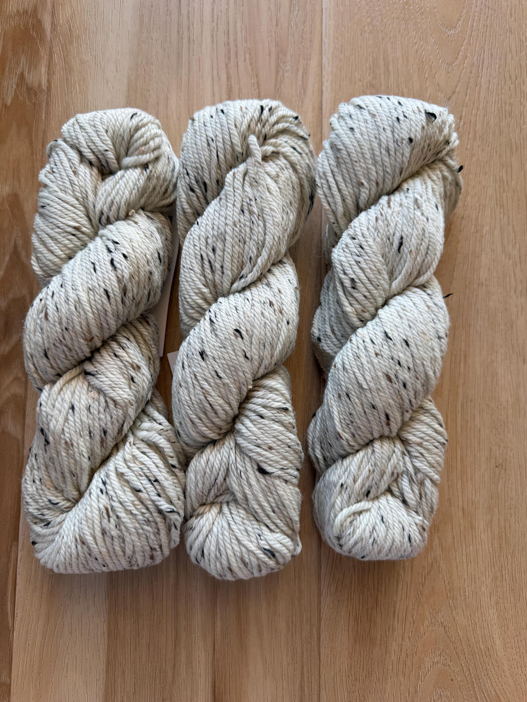 Blue Sky Fibers Woolstok Tweed -Rolled oats fine highland wool cream tweed yarn aran weight