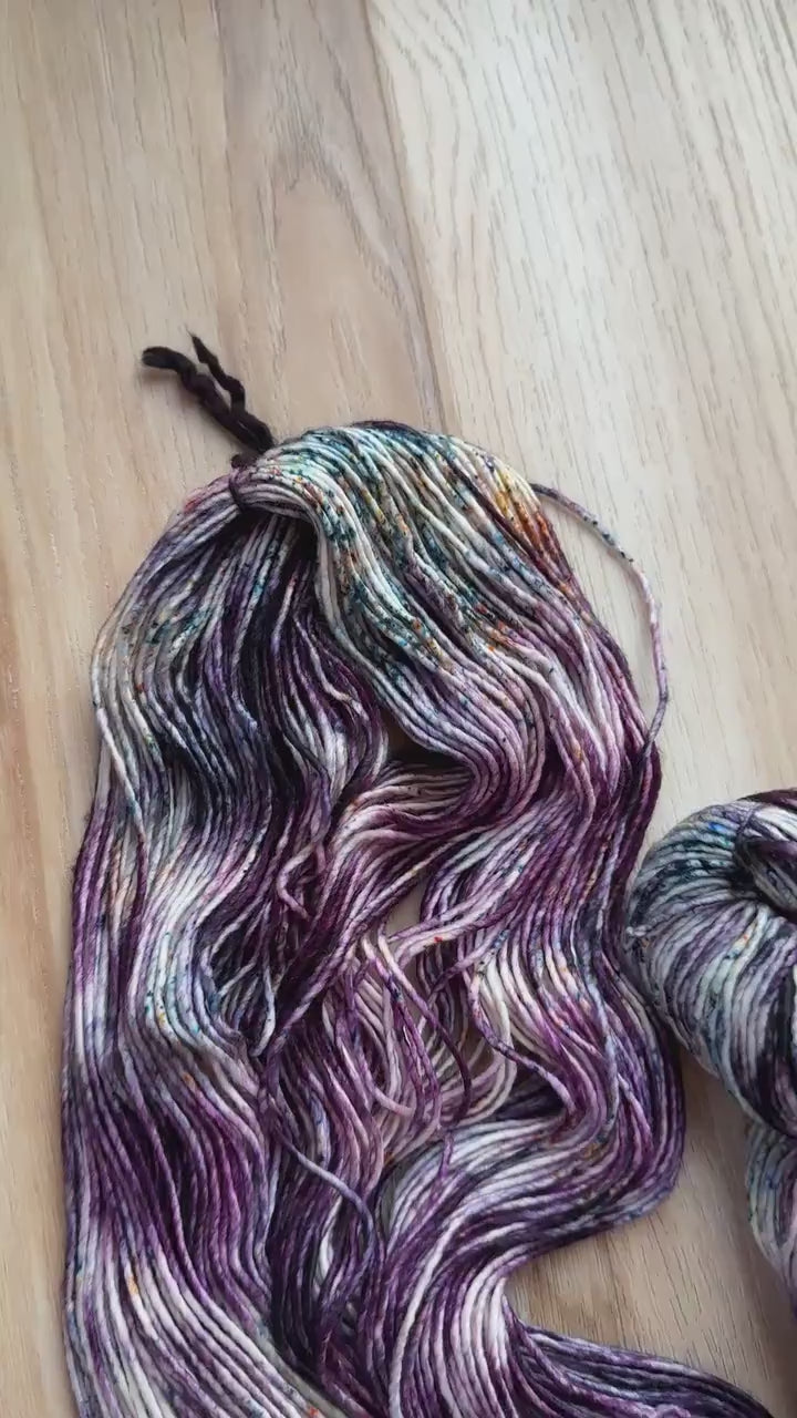 Malabrigo washted Yarn Ursula – Worsted Weight Superwash Merino Wool, Hand Dyed Soft Yarn, worsted weight wool yarn, black purple yarn